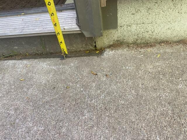 A closeup of how far the slabs have sunk