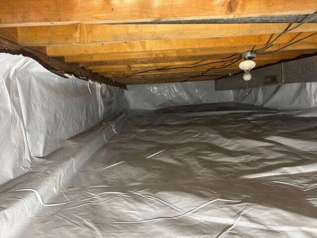 Crawlspace fully encapsulated with CleanSpace