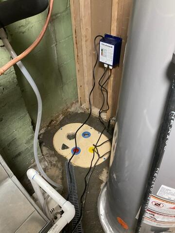 Added to ensure reliable water removal, our TripleSafe Sump Pump offers triple protection with primary, secondary, and battery backup pumps, keeping the basement dry even during power outages or heavy rainfall.