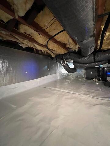 We installed SilverGlo Insulation Panels along the crawl space walls and our CleanSpace Vapor Barrier System across the floors to create a complete moisture and thermal seal. Together, these systems block groundwater and humidity from entering the space while improving energy efficiency and maintaining a clean, dry environment.