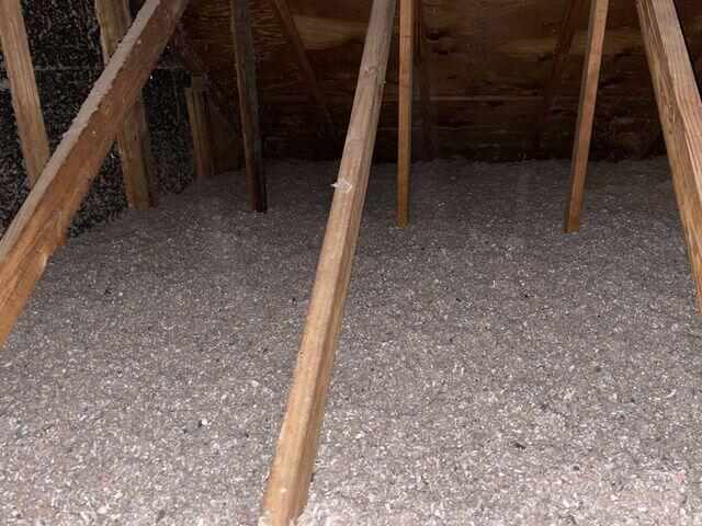 A beautifully level blanket of TruSoft™ blown in cellulose insulation (same R-Value everywhere)