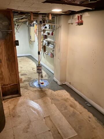 To provide dependable water removal and enhanced protection, we installed our SuperSump Premier Sump Pump System. Engineered for high-performance reliability, this pump efficiently discharges collected water from the drainage system.