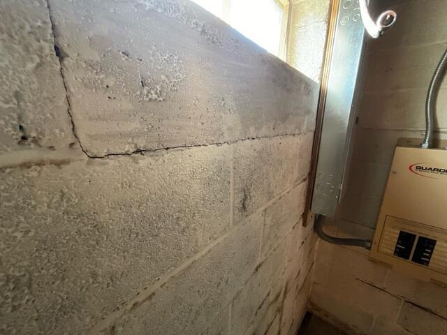 Water intrusion site