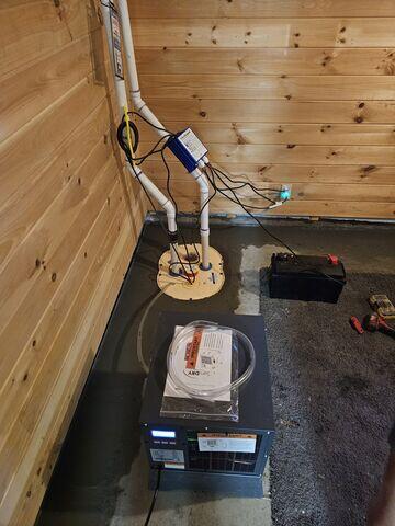 WaterGuard® Interior Drainage System:
Installed along the perimeter of the basement floor to capture water entering at the wall-floor joint. The system directs water to the sump pump while remaining concealed beneath the floor for a clean, finished look.
TripleSafe™ Sump Pump System:
A three-pump design that includes a primary pump, a secondary pump for higher volumes, and a battery backup pump that activates during power outages-ensuring continuous protection in any condition.
SaniDry™ XP Basement Dehumidifier:
Added to maintain low humidity levels, prevent mold growth, and improve air quality throughout the entire basement.