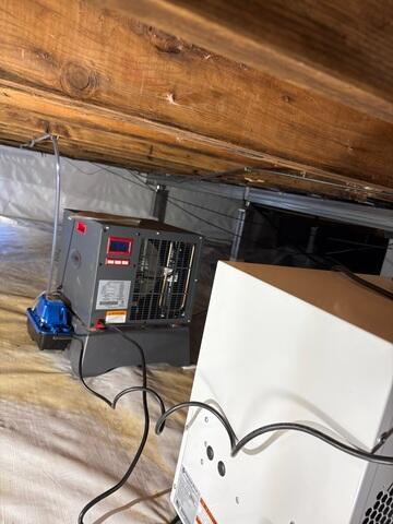 SaniDry Sedona was placed in the crawl space to rid the air of humidity, making the air fresh and healthy.