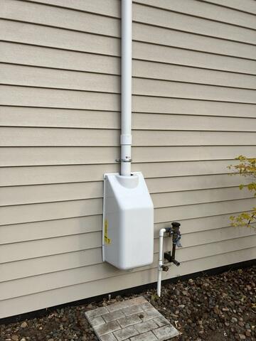 The fan outside of the home to expel the radon gas