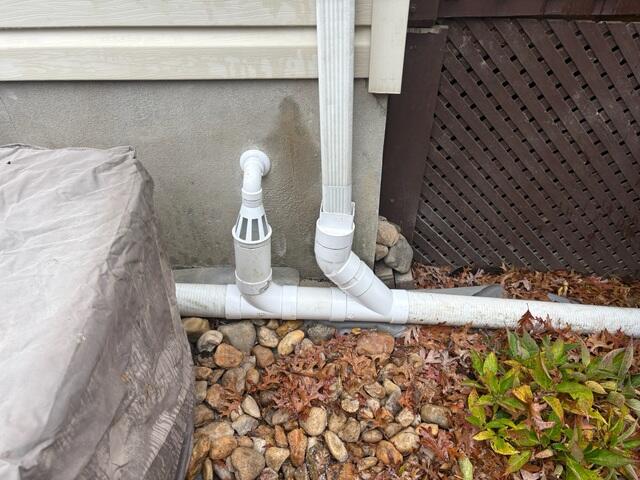 IceGuard was installed on the discharge line to keep the line from freezing during the winter months.