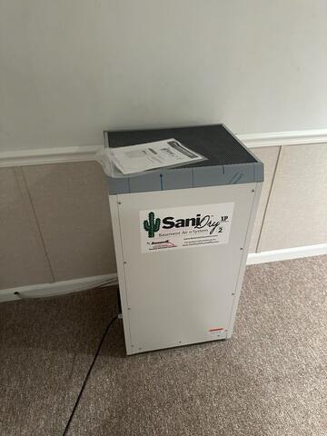 EverLast Wall Panels were installed to replace moisture-prone walls with a durable, mold-resistant solution. These panels protect against water damage, rot, and mold growth while providing a clean, low-maintenance finished surface.