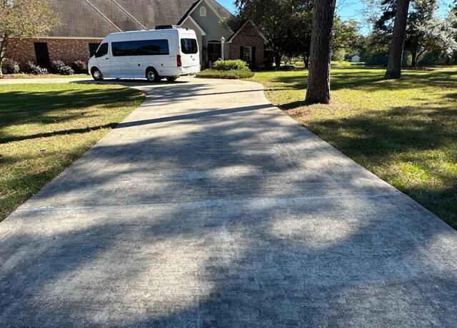 Driveway After Image 3, all joints sealed and everything leveled!