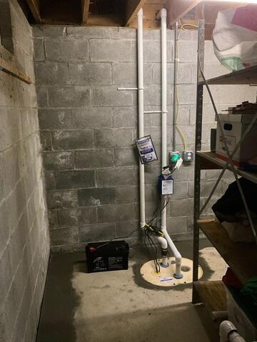 To provide robust protection against water accumulation, we installed our TripleSafe Sump Pump, which features multiple pumping mechanisms for maximum reliability. This system ensures that even during heavy rains or power outages, water is quickly and safely removed from the basement, preventing costly flooding and moisture damage.