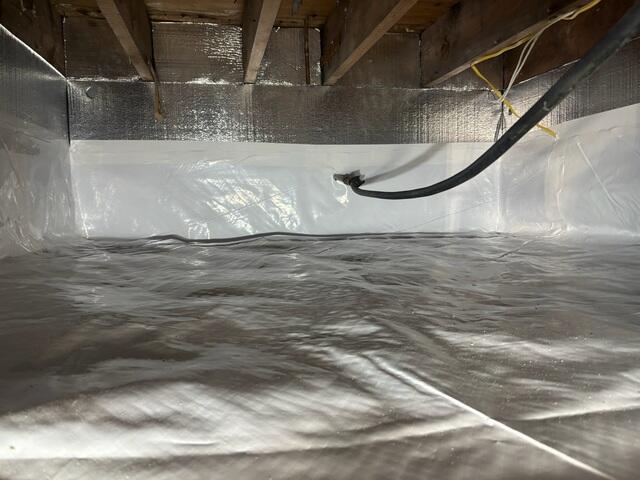 CleanSpace Vapor Barrier seals the crawl space floor and walls, preventing moisture and humidity from entering, reducing the risk of mold growth, and creating a healthier environment.