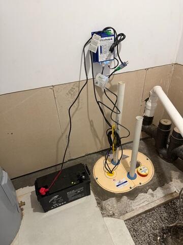 TripleSafe was installed to ensure reliable and continuous water removal under all conditions. With multiple pumps and a battery backup, it offers dependable protection during heavy rain and power outages, keeping the basement dry.
