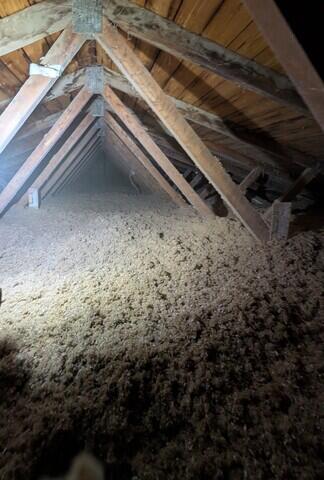 Well-insulated attic with TruSoft for optimal thermal comfort and less heat loss.