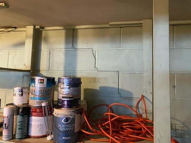 Pre-Install: Suspicious crack leading to homeowner concerns