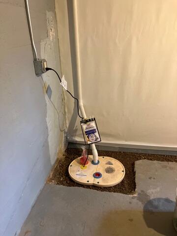 During: Our Foreman, Kiko, and his crew traveled to the home to begin the installation.