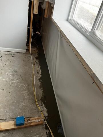 During: Our Foreman, Aaron, and his crew traveled to the home to begin the thorough inspection.