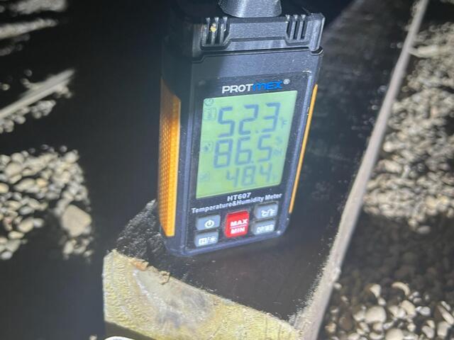 This reading shows that the relative humidity at the time of inspection was at an 86.5% RH. For context, mold only needs a 60% RH to start growing. At an 86.5% reading, this crawl space felt like a swamp.