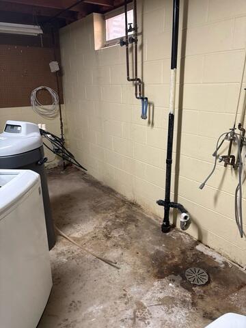 The space where water leaks can be seen