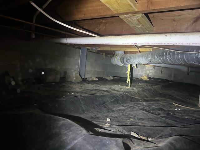 before crawlspace repair