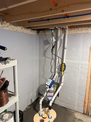 TripleSafe™ Sump Pump System: A three-pump sump system designed to provide dependable basement waterproofing protection, including added pumping capacity and backup protection.
CleanSpace® Wall System: A durable wall liner that helps direct water seepage into the basement drainage system while giving the basement a brighter, cleaner appearance.
