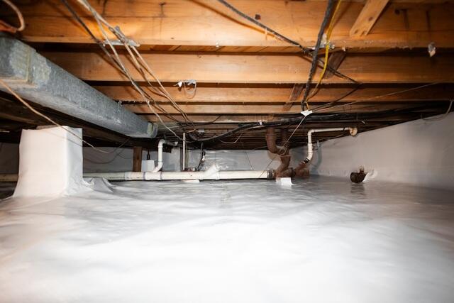 By combining CleanSpace encapsulation, TripleSafe groundwater protection, and SaniDry Sedona humidity control, this Ewing, NJ crawl space was completely transformed.