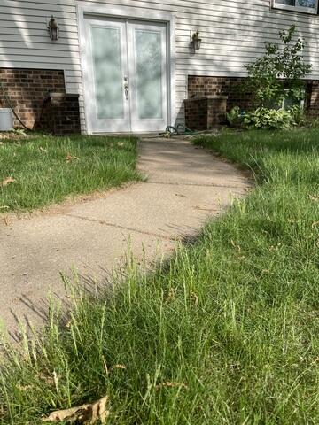The walkway where the corner began sloping