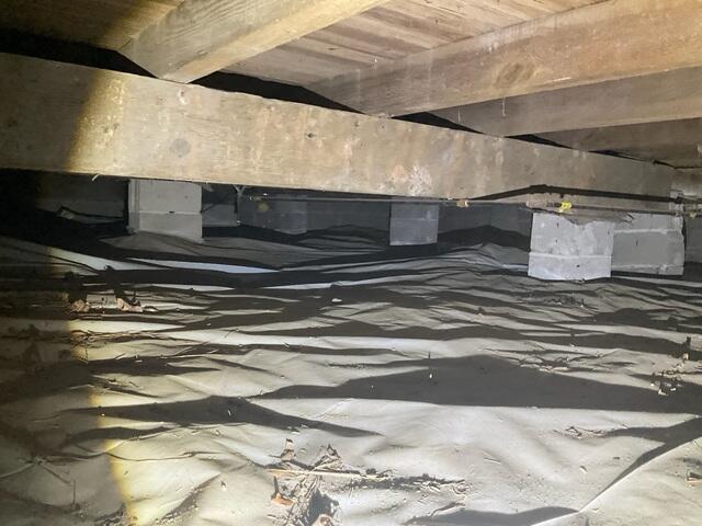 The span of the main beam was so large that the main beam started to sag.