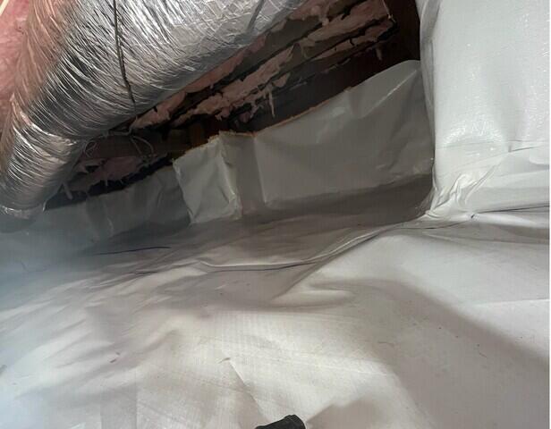 Completed crawl space encapsulation