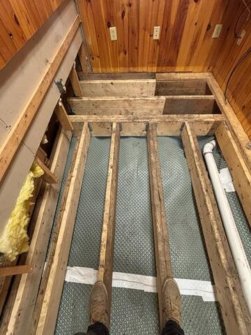 NuWood uses pressurized sodium bicarbonate to remove mold, staining, and debris from wooden crawl space surfaces. The blasting process reaches uneven surfaces and tight areas around floor joists, beams, and the underside of the subfloor, restoring a noticeably cleaner appearance to the wood.