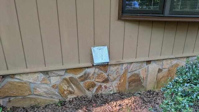 Outside vent for ERV system