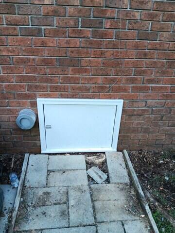 AirLok Custom Crawl Space Door made of strong PVC plastic that is waterproof and resistant to mold growth. It allows easy access to the crawl space and keeps the conditioned air inside while keeping the outside air from entering.