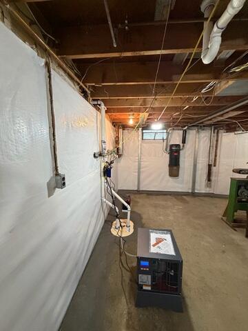TripleSafe Sump Pump System - A three-pump system designed with multiple levels of pumping protection, including battery-backup capability for added protection during power outages.
SaniDry Dehumidifier - A high-capacity basement dehumidification system that removes excess moisture from the air and maintains comfortable humidity levels.