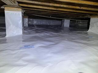Check out the insane difference our CleanSpace Liner visually makes on the underside of this home!