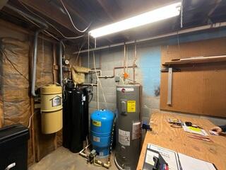 Homeowner was concerned about Foundation Settlement due to the cracks on the walls in the Broad Run, VA home.