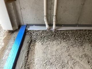 The Spee-D Channel was installed on the inside of the garage doors to collect surface water. It is connected to the WaterGuard drainage system. The water they collect is directed into the sump pump.