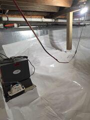 CleanSpace seals the ground and walls to block water seepage and prevent mold growth, while our SaniDry Sedona continuously removes humid air, maintaining optimal dryness.