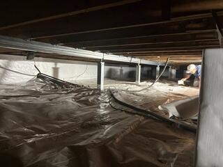 CleanSpace was used to encapsulate the space, keeping moisture and odors from penetrating through the durable barrier.