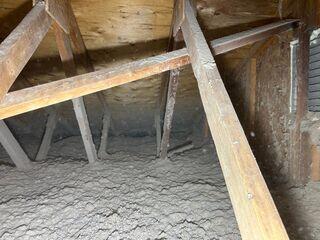 Solving moisture and mold problems in an attic in Gore, QC