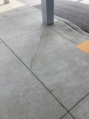 The existing crack in the concrete sidewalk was sealed using our high-grade material. This application ensures that the concrete remains protected and stable for years to come.