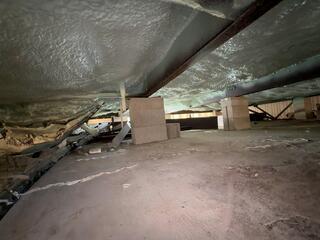 2' of closed cell foam on the underbelly of the home