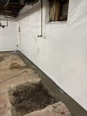 CleanSpace creates a durable, moisture-resistant barrier along basement walls, blocking dampness, odors, and water vapor from entering the home. It helps keep the basement clean, dry, and protected.