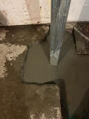 SmartJack® Support System
The SmartJack Support System is engineered with heavy-duty, galvanized steel components designed to resist rust and corrosion. Installed on a properly prepared footing, the SmartJack was precisely adjusted to provide reliable, long-term support for the structure above. Its adjustable design enables accurate load transfer and reliable performance over time.