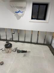 SilverGlo Insulation Panels were installed to improve insulation while creating a moisture-resistant barrier along the basement walls. These panels help reduce condensation, improve energy efficiency, and protect the basement from cold-related moisture issues.