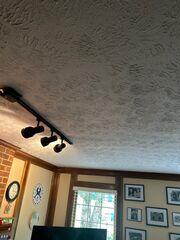 Water-damaged ceiling restored in Lilburn, Ga.
