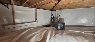 Crawlspace Encapsulation & Moisture Control in South Frontenac, Ontario