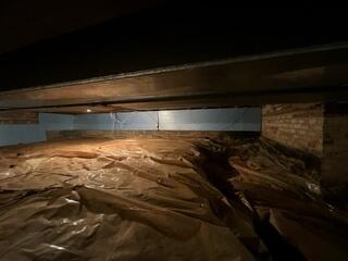 Crawl Space in Need of Foundational Support system