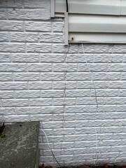 Signs of foundation settlement are cracks around the foundation.