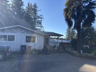 Case Study: Solving Roof Leaks, Poor Ventilation, and Energy Loss with a Me...