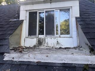 Addressing a Leaking Window in an Abington Home