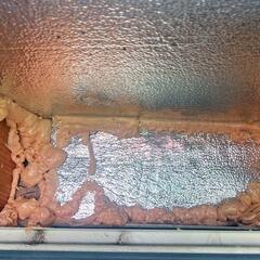 Each joist bay was installed with 4-inch SilverGlo rigid foam boards, and expanding foam was applied around the edges to seal gaps and prevent outside air from leaking in.